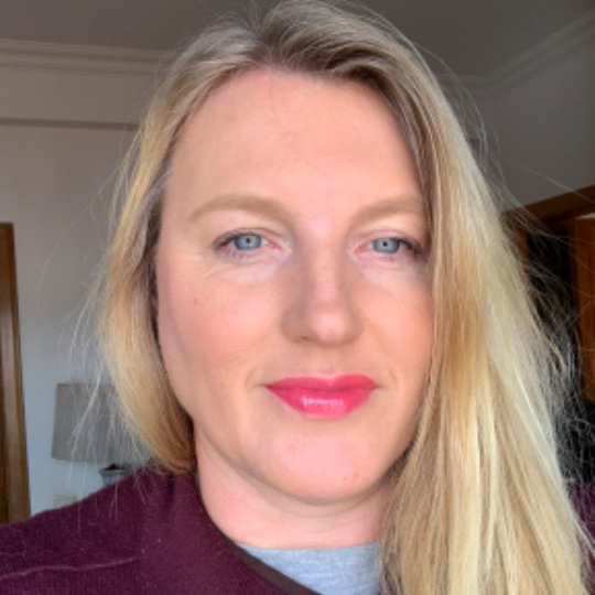 Юлия Ваш гид в Лиссабоне