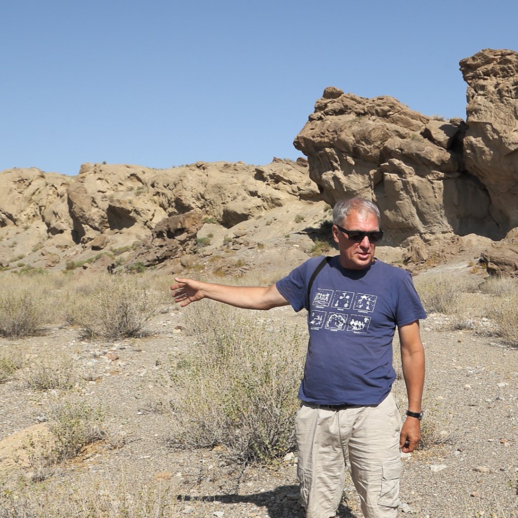 Алексей Эксперт, писатель, исследователь