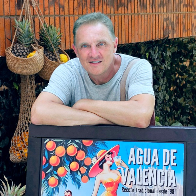 Дмитрий Ваш гид в Валенсии и не только