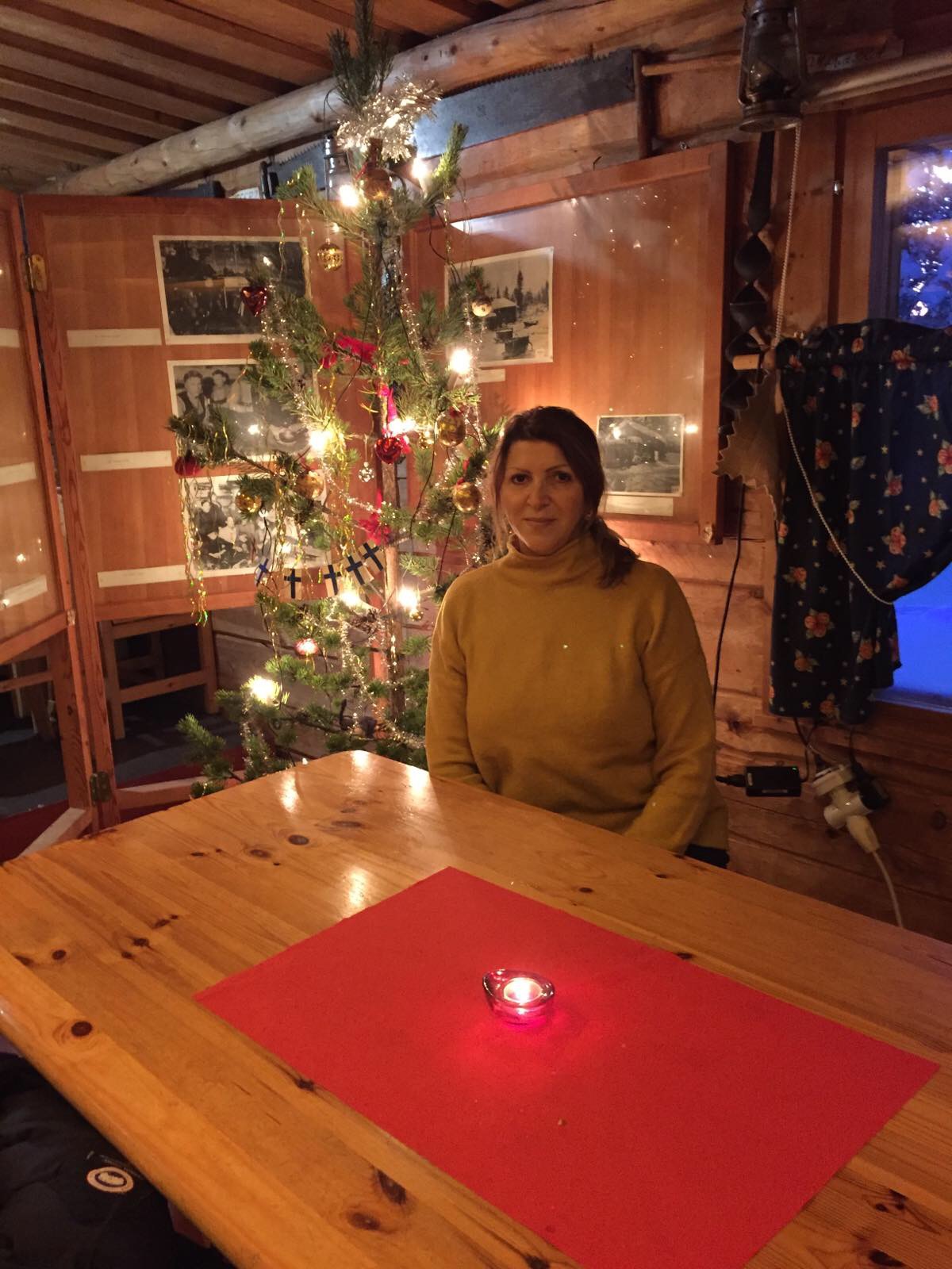 Евгения Турку с гидом.