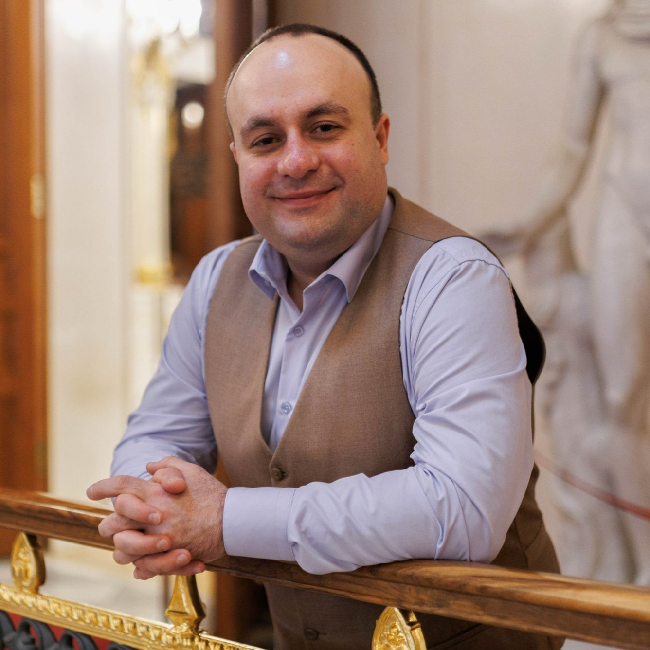 Ари Гид в Санкт-Петербурге