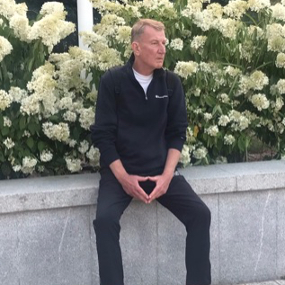 Гинтрас Гид в Вильнюсе, профессиональный искусствовед