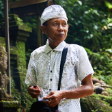 Мади Гид в Бали