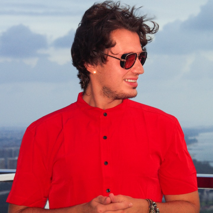 Иван Гид в Сингапуре