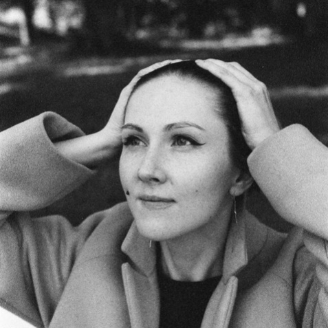 Ирина Петербургский искусствовед