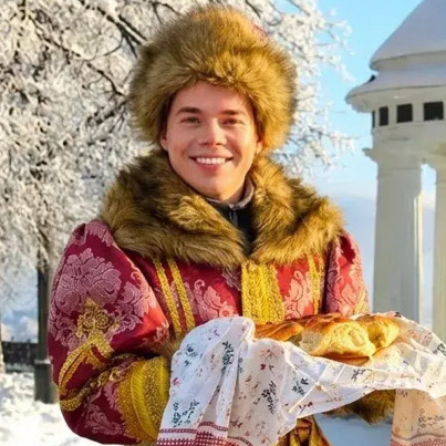 Александр
