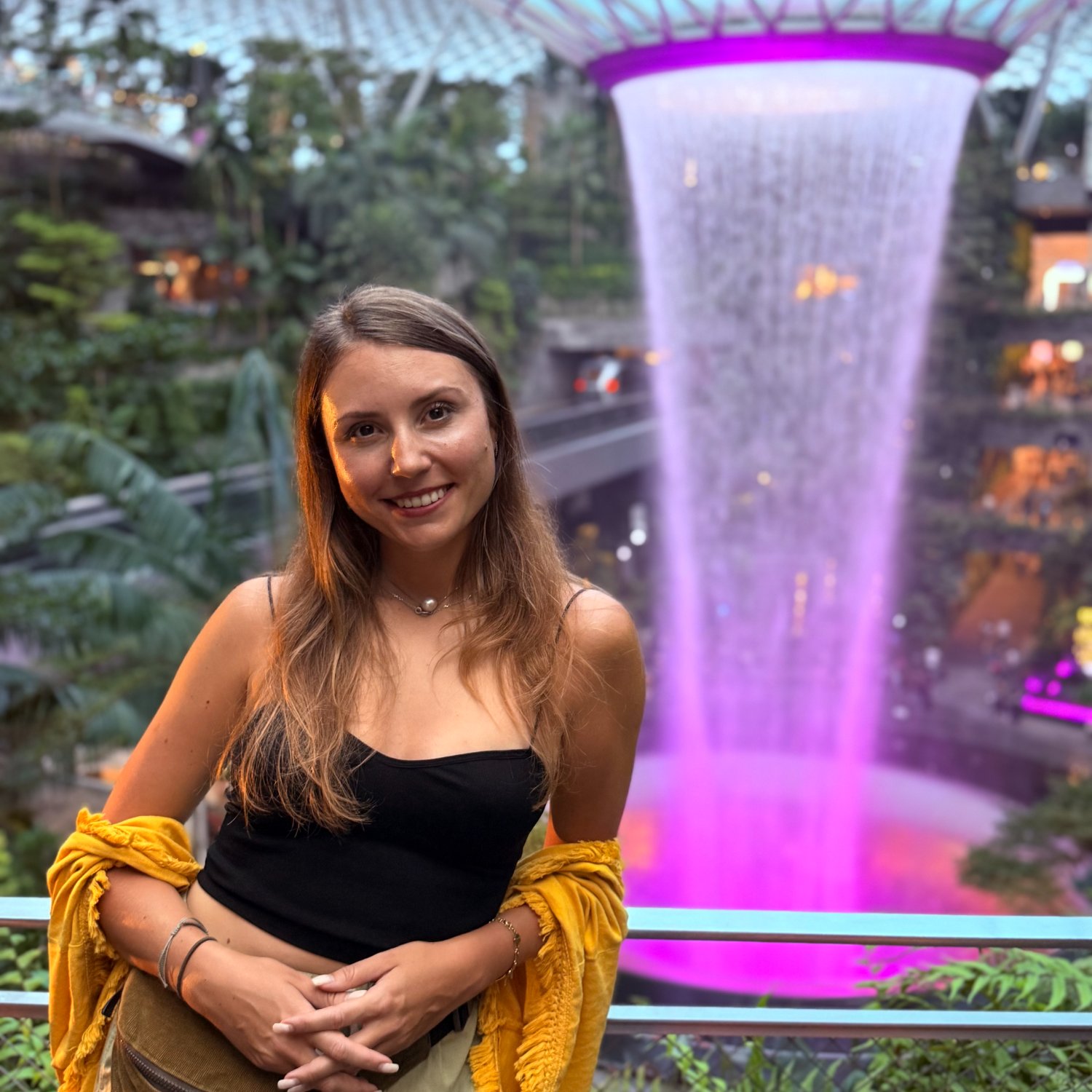 Надежда Гид в Мале