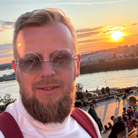 Николай Гид по Нижнему и Санкт-Петербургу
