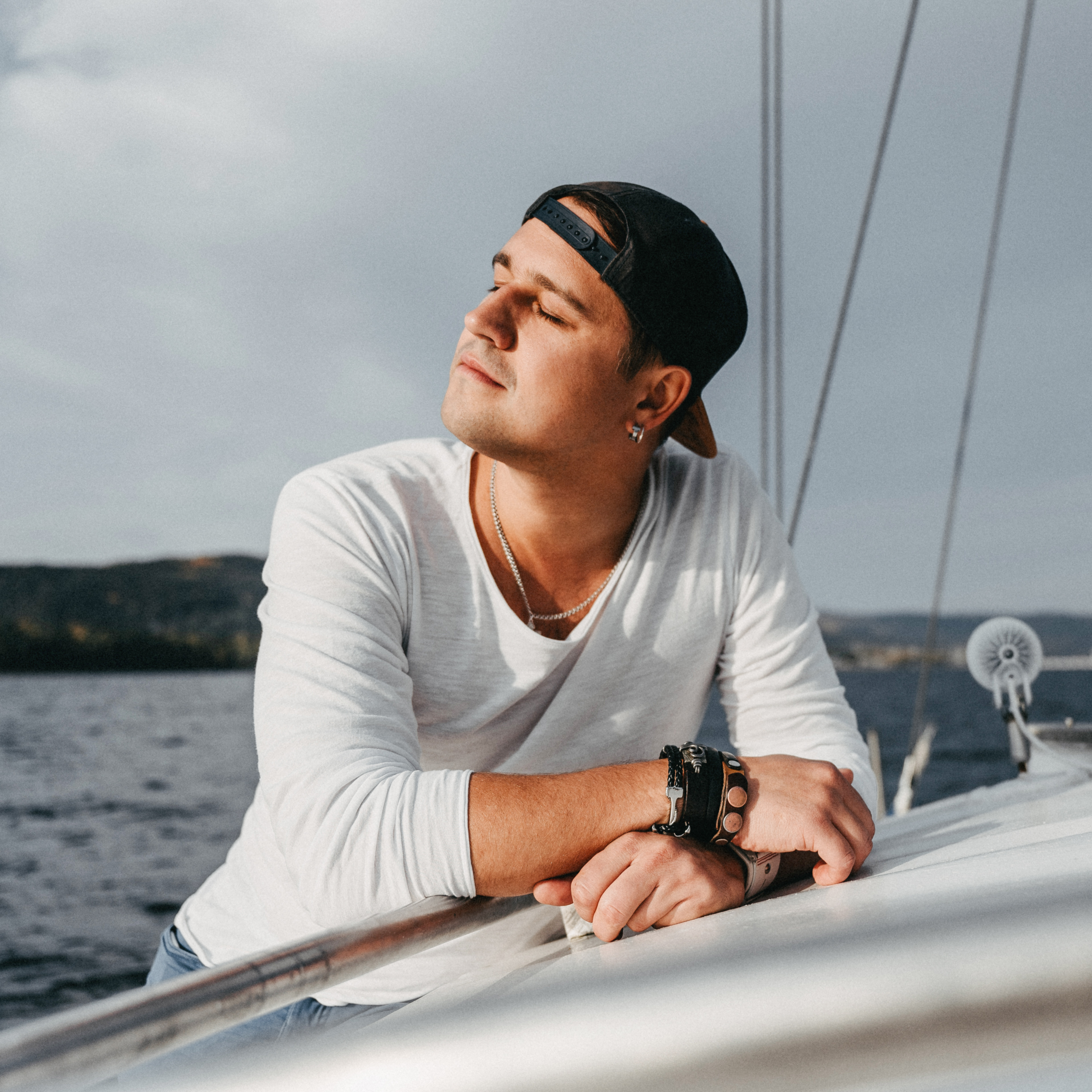 Денис Нескучные экскурсии и фотосессии!