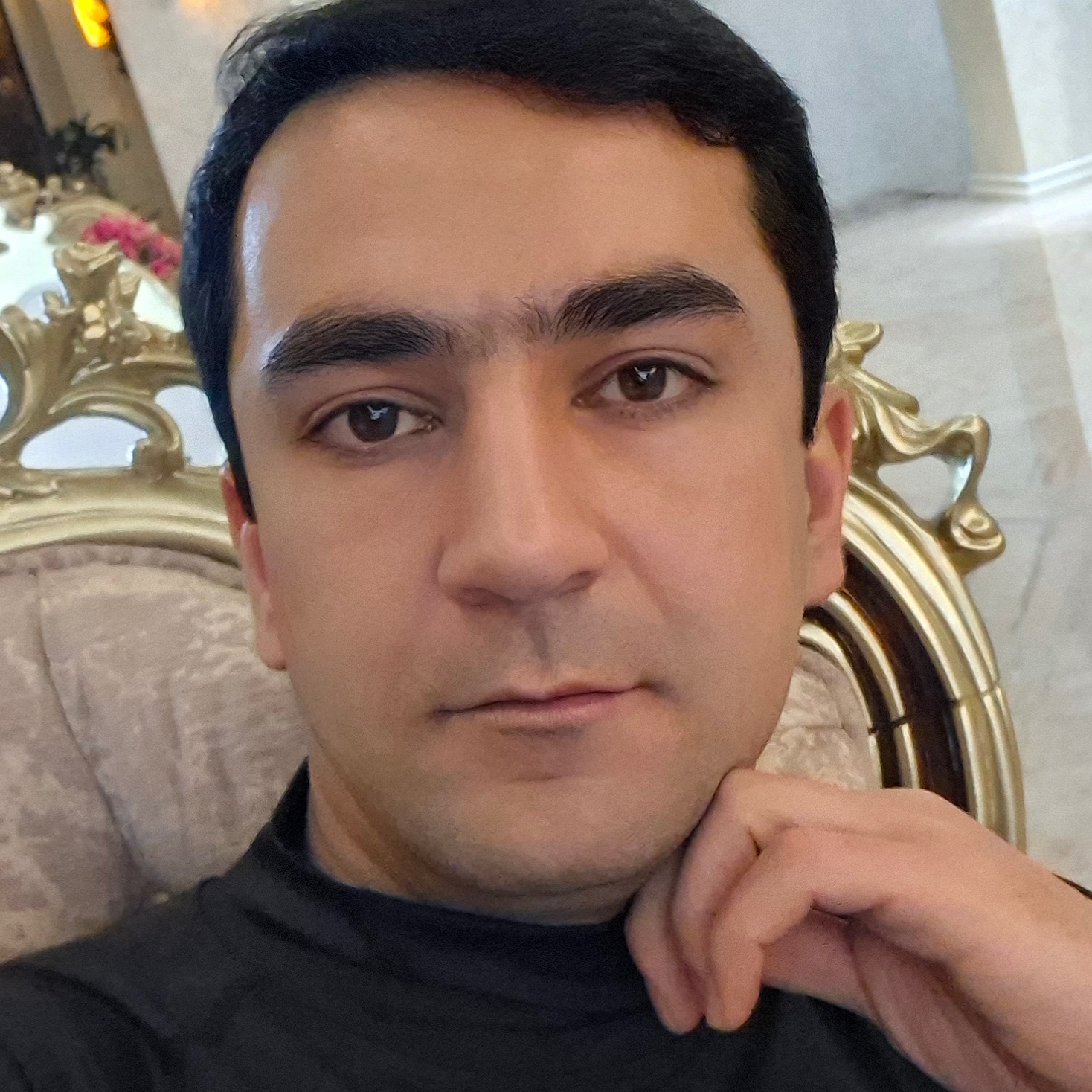 Николас