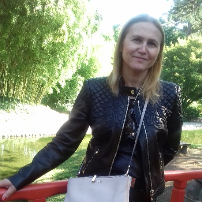 Лариса Гид в Париже