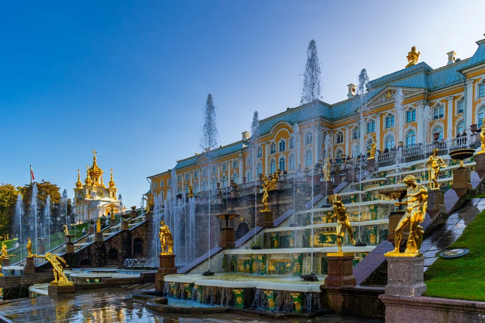 Санкт-Петербург профильдеріндегі жеке жезөкшелер