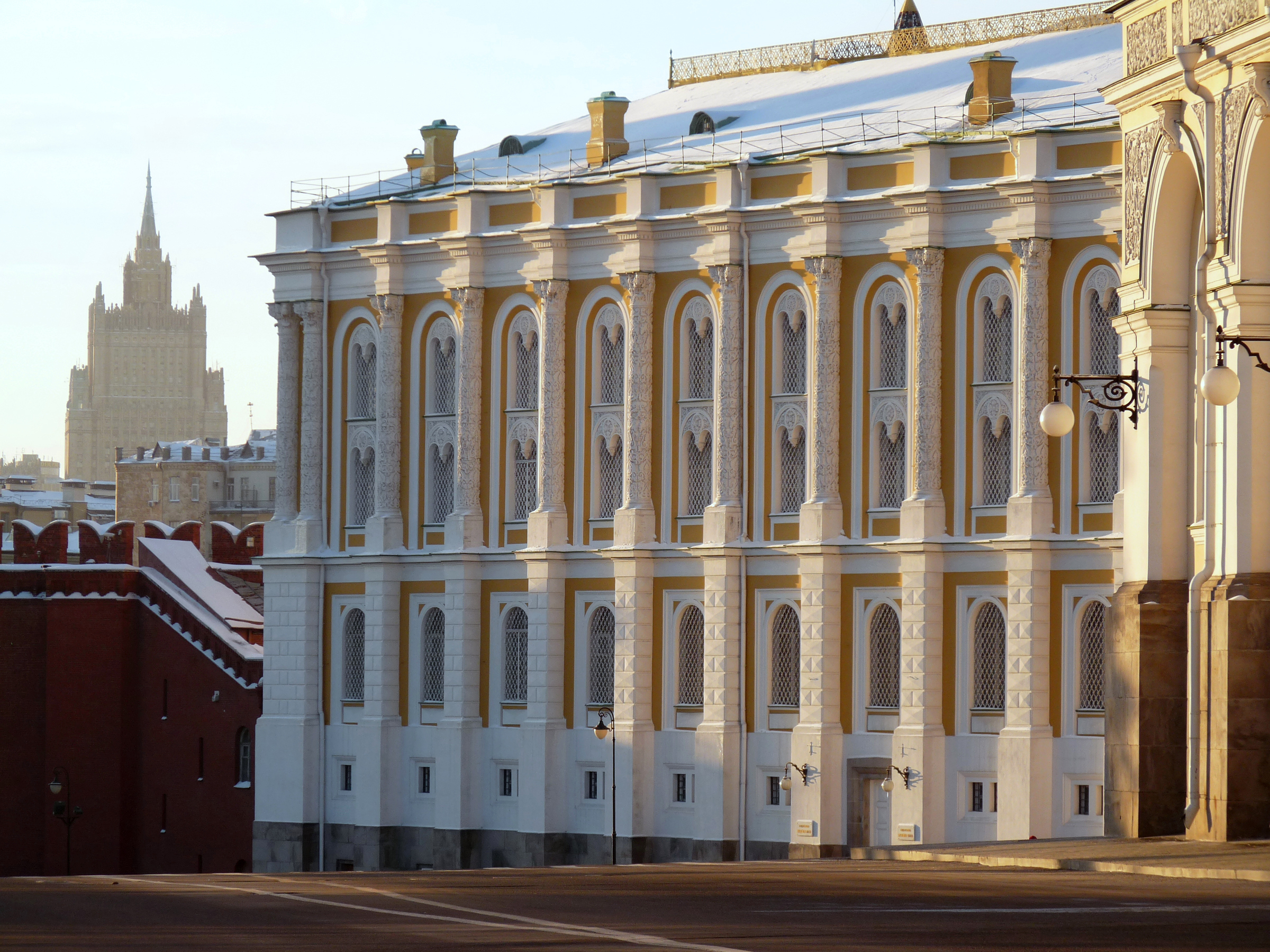 Групповая экскурсия в Оружейную палату (билеты включены)
