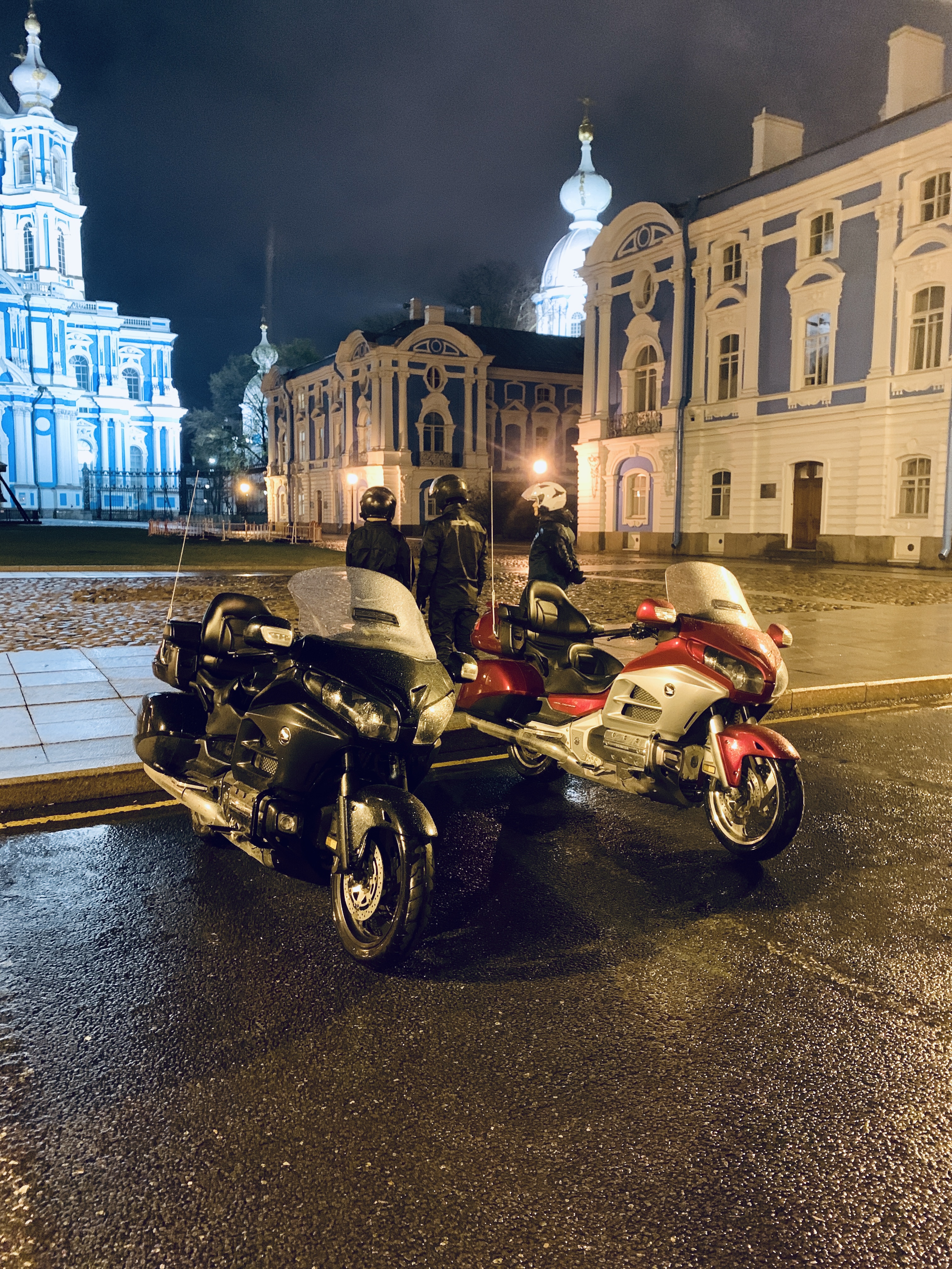 К разводным мостам - на мотоцикле