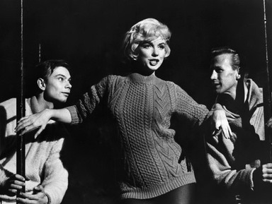 Фото 3 - Экскурсия: "Возвращение в 1960-е: интерактивная лекция-встреча" Фото 3 - Экскурсия: "Возвращение в 1960-е: интерактивная лекция-встреча"