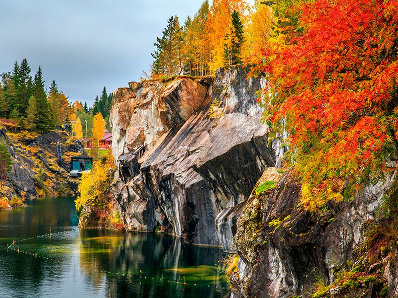 Групповая экскурсия в горный парк Рускеала (13/18)