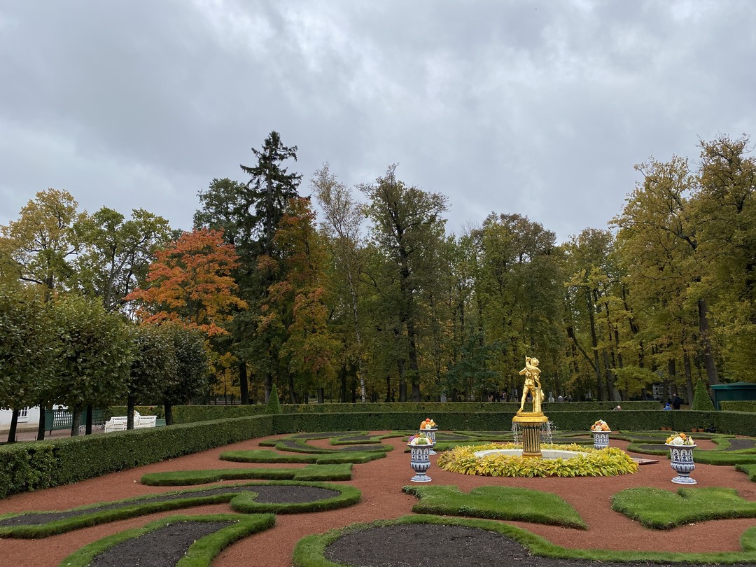 Экскурсия в петергоф с посещением дворца. Экскурсия в петергоф с посещением дворца