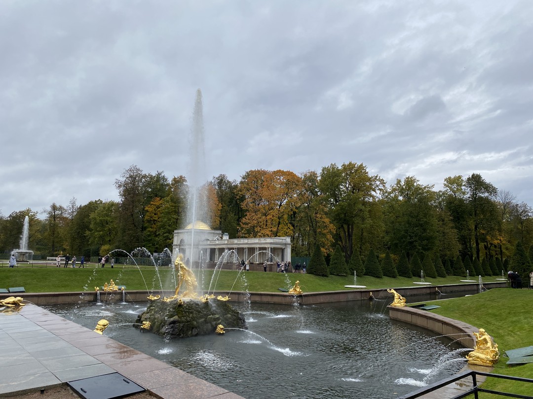 Экскурсия в петергоф с посещением дворца. Экскурсия в петергоф с посещением дворца