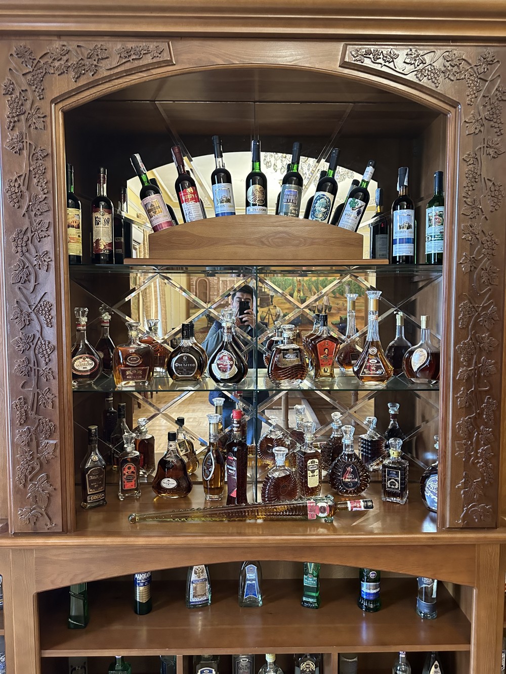 Пробовать вино — в дом-музей Филатова при заводе Ховренко (6/14)