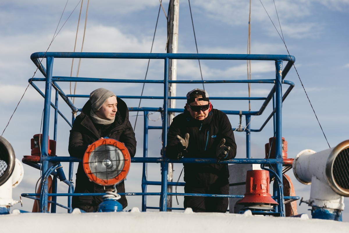 Севанский круиз на теплоходе: древний монастырь и чайки на закате (4/9)