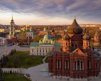 Фото 3 авторского тура - день 1 "Экскурсия по городу, мастер-класс по тульскому прянику, прогулка по вечерней Туле" Фото 3 авторского тура - день 1 "Экскурсия по городу, мастер-класс по тульскому прянику, прогулка по вечерней Туле"