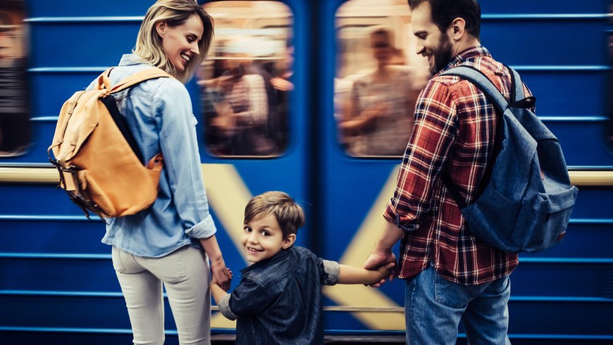 Я не подвожу детей. Ребенок пассажир. Я не подвожу детей. Пассажиры ездят. Я не подвожу детей.