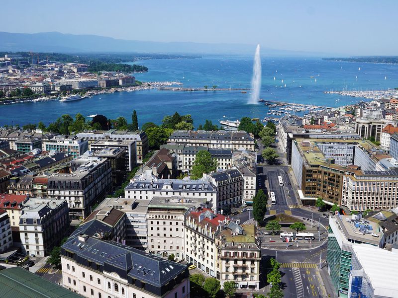 Свидание с Женевой (4/6)