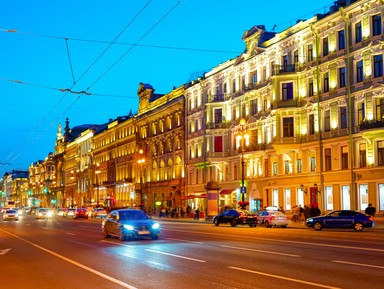 Фото 3 - Экскурсия: "Петербург в мини-группе: экскурсия по центру города на минивэне" Фото 3 - Экскурсия: "Петербург в мини-группе: экскурсия по центру города на минивэне"