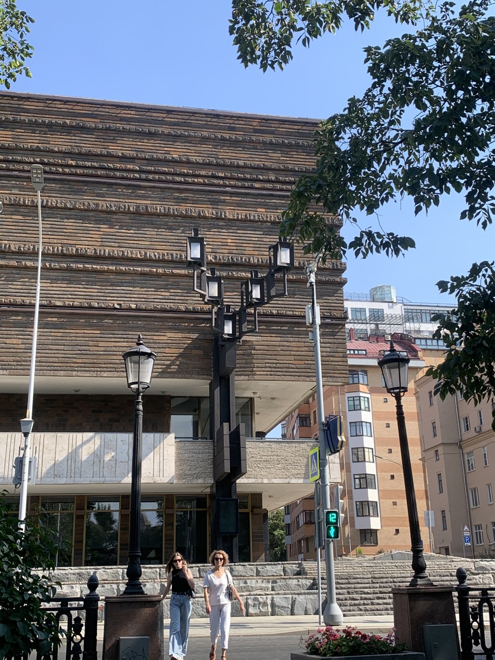 Москва. Театр. Тятр. (15/16)