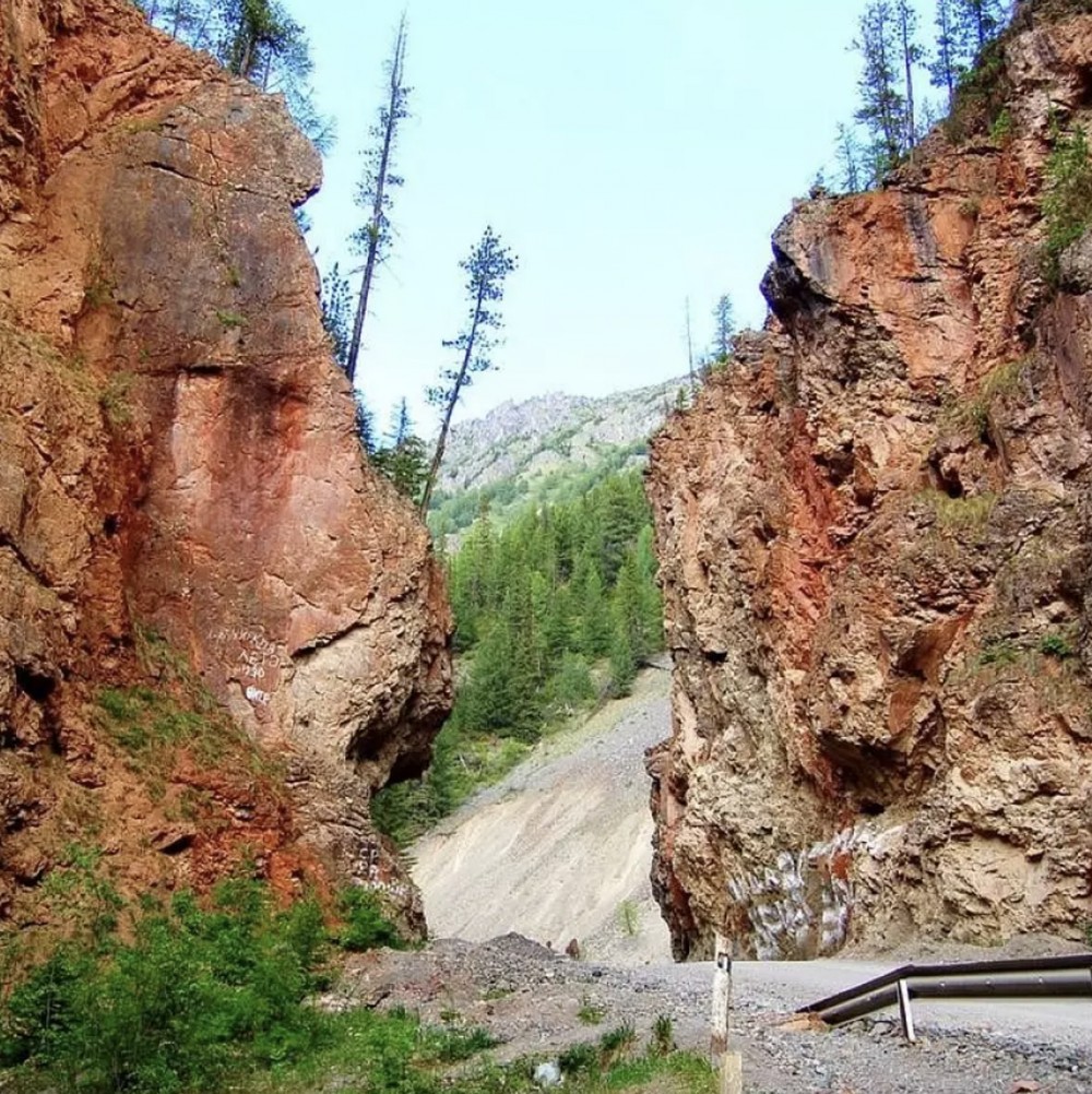 Летим на Марс: 3 дня Алтае с экскурсией в инопланетную долину Кызыл-Чин (4/9)