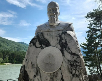 Фото отзыва 1: авторский тур "На Алтай во время цветения алтайской сакуры"