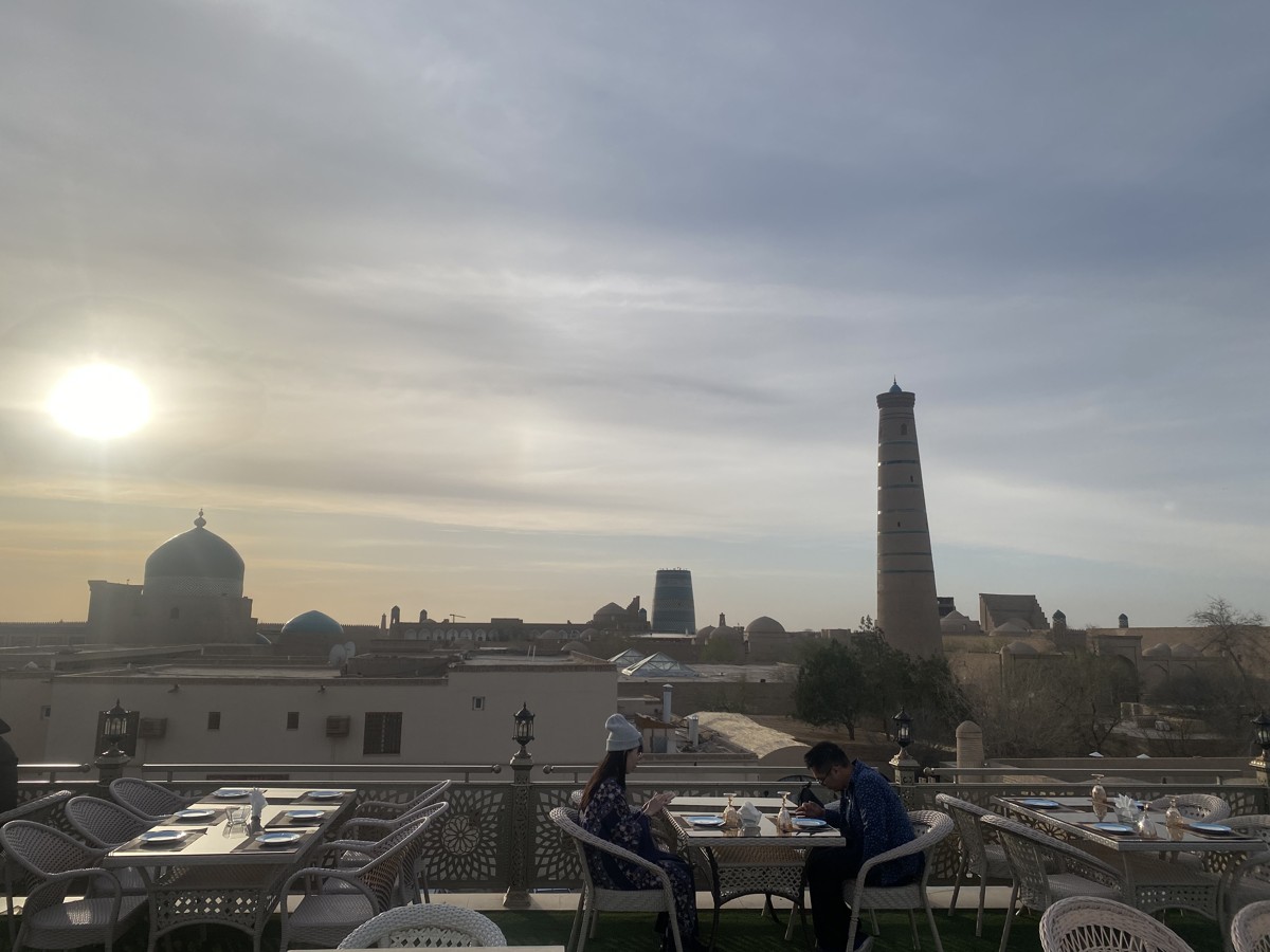 Летние дворцы и закат в пустыне Каракум (6/7)