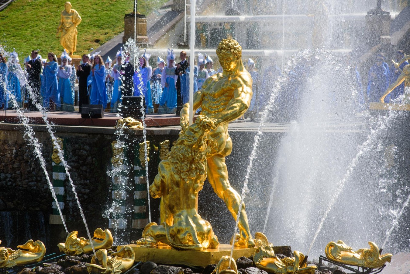 В питере фонтаны до какого числа работают. Петергоф в санкт-петербурге. Петергоф фонтаны 2022. Фонтаны санкт-петербурга петергоф открытие 2022. Открытие фонтанов в петергофе в 2024.