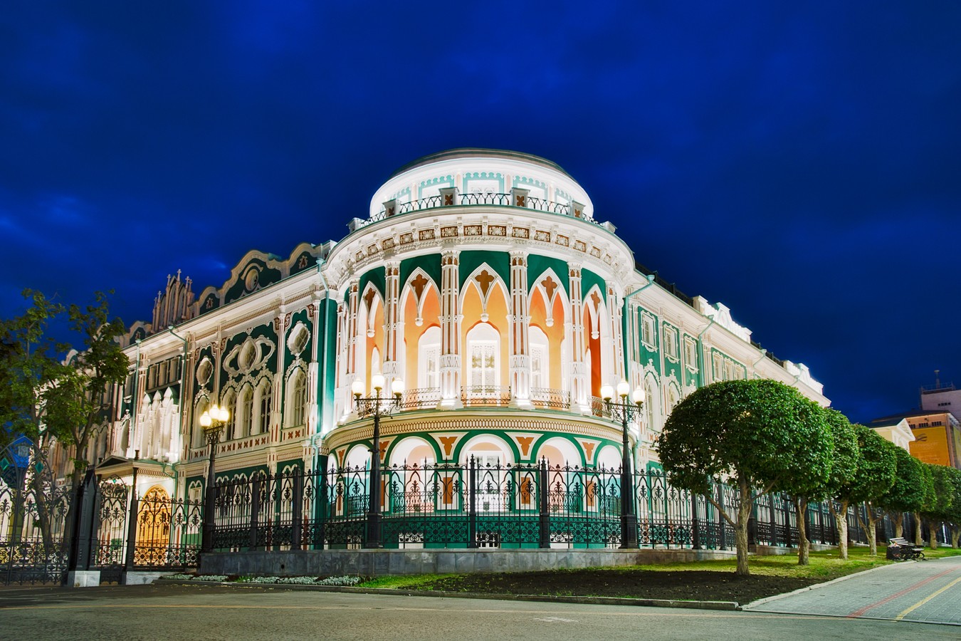Дом севастьянова екатеринбург фото