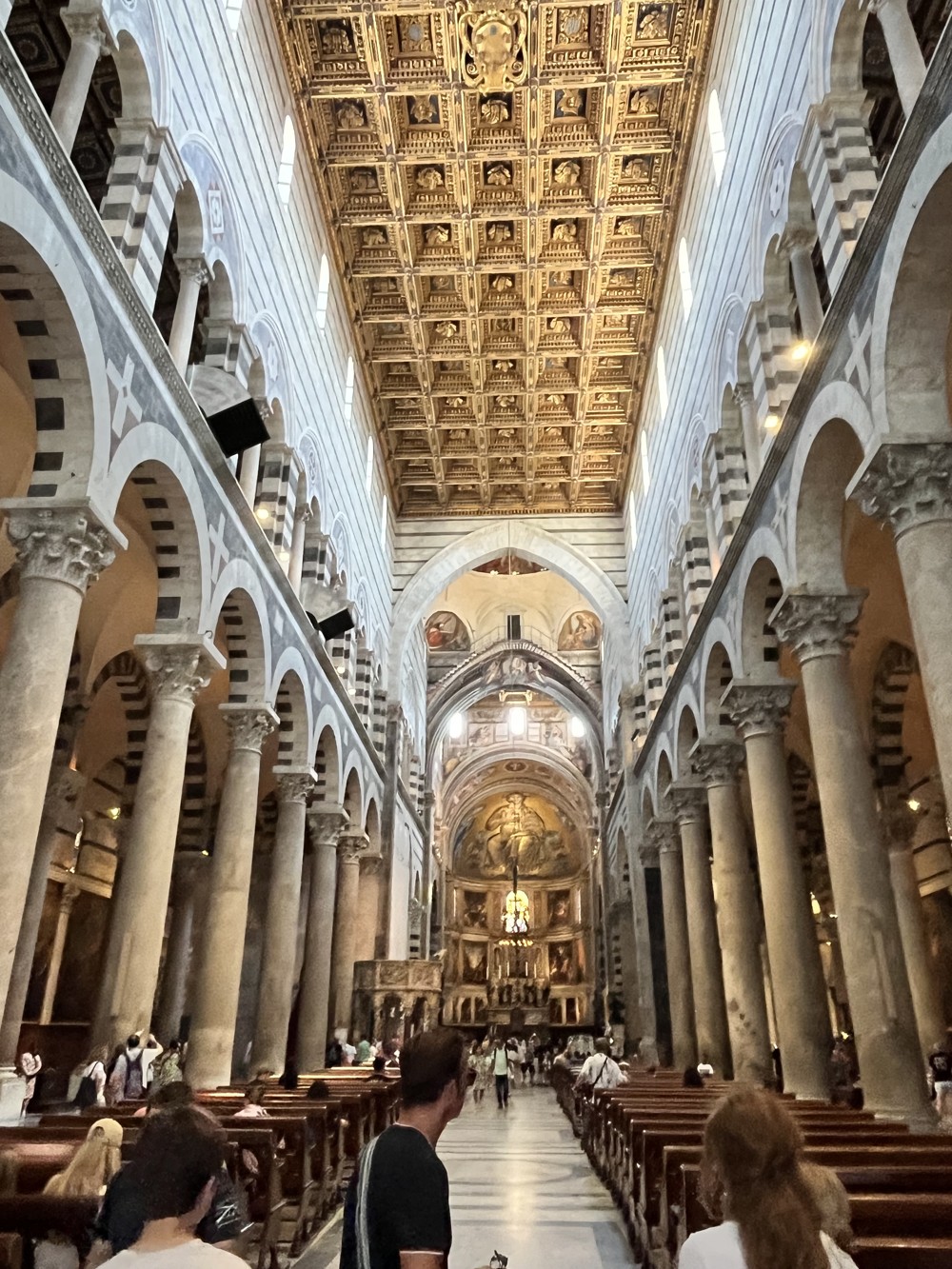 Пиза — это не только падающая башня! (4/25)