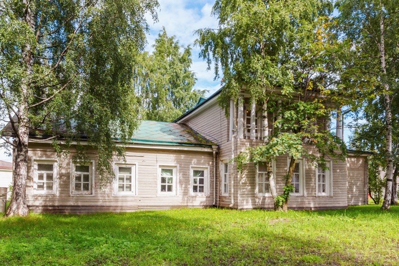 Фото 2 - Экскурсия: "Старый Петрозаводск: экскурсия по кварталу исторической застройки" Фото 2 - Экскурсия: "Старый Петрозаводск: экскурсия по кварталу исторической застройки"