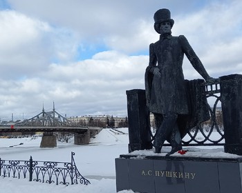 Фото 3 авторского тура - день 1 "Старый город, центр и набережная, Путевой дворец" Фото 3 авторского тура - день 1 "Старый город, центр и набережная, Путевой дворец"