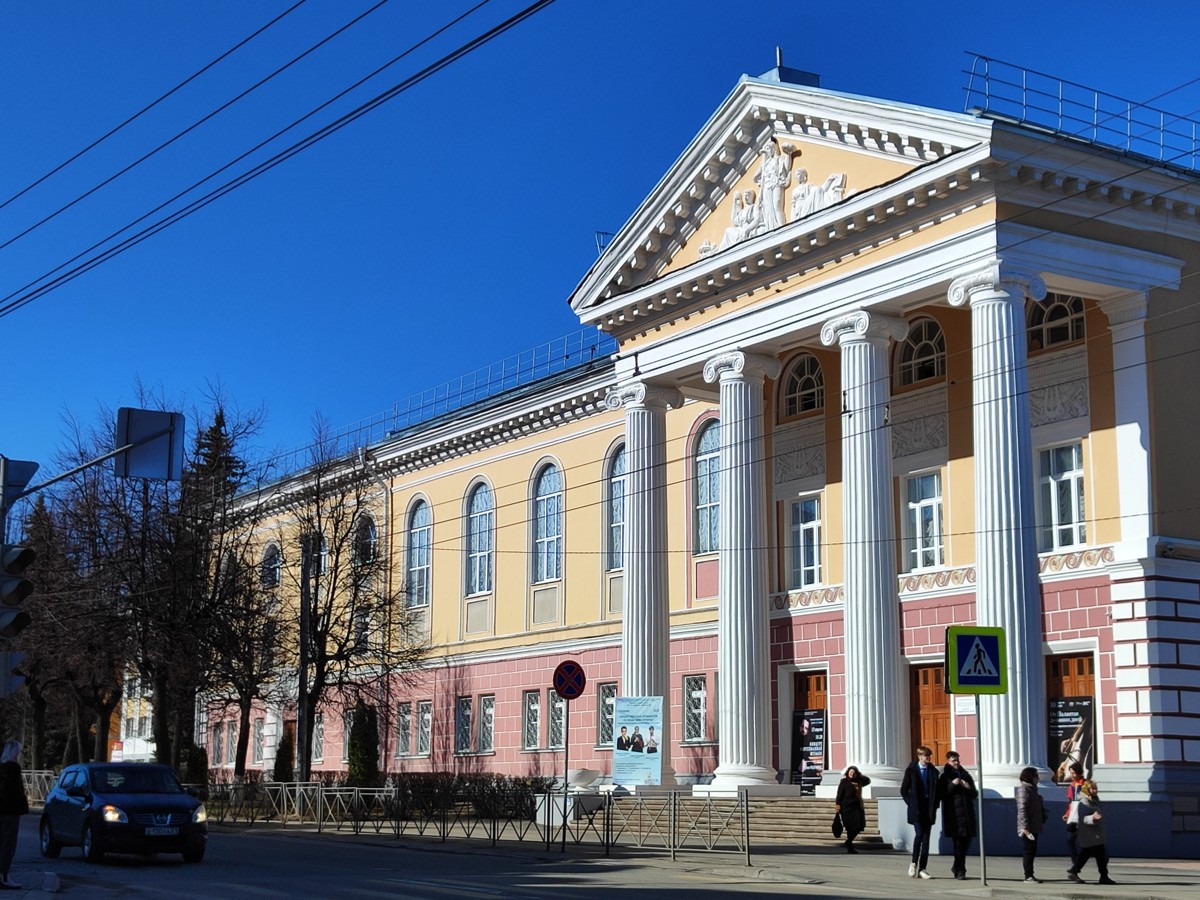 Прогулка по ламповой Йошкар-Оле в мини-группе (4/7)