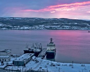 Фото 2 авторского тура - день 2 "Прогулка по Мурманску и катание в упряжке в Саамской деревне" Фото 2 авторского тура - день 2 "Прогулка по Мурманску и катание в упряжке в Саамской деревне"