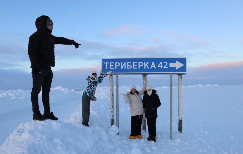 Фото авторского тура 6 "Арктические развлечения: сани, снегоход и поездка в Териберку" Фото авторского тура 6 "Арктические развлечения: сани, снегоход и поездка в Териберку"